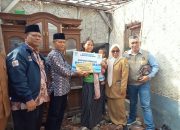 Angin Kencang Luluh Lantakkan Rumah Warga Srengseng, BAZNAS, PWI, dan SMSI Bergerak Salurkan Bantuan