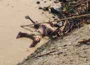 Mayat Kakek 85 Tahun Ditemukan Mengambang di Pintu Air Bendungan Salamdarma, Diduga Hilang Sejak Minggu!