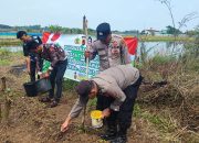Polsek Sukra Tanam Jagung, Dukung Program Ketahanan Pangan Nasional