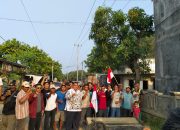 Protes, Ratusan Warga Desa Tenajar Indramayu: Tutup Jalan Rusak Parah, Akibat Proyek Pertamina  ‎