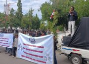 Datangi Pendopo Indramayu, Massa Demo Tuntut Transparansi Seleksi Calon Direksi Perumdam TDA. Haris: “Proses Seleksi Harus Diulang”